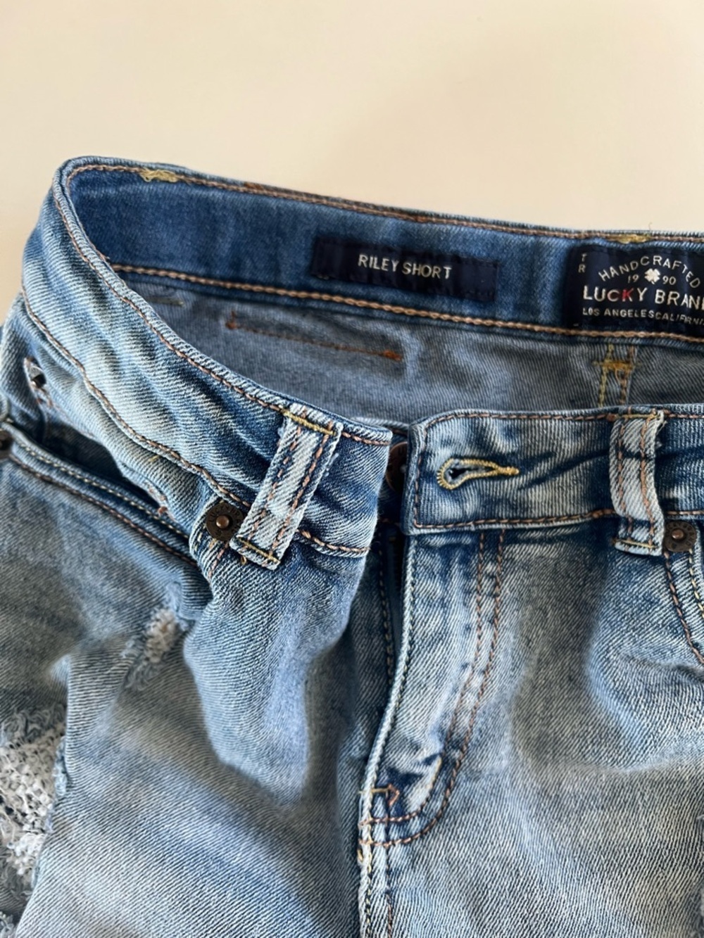Lucky Brand Girls Distressed Denim ‘Riley Shorts’ - Light Blue | Size 16 - Picture 5 of 6